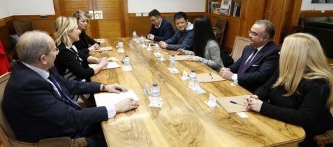 La reuni&oacute;n se celebr&oacute; en el edificio Pigantelli.