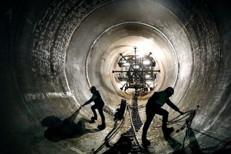 Construcci&oacute;n de complejo hidroel&eacute;ctrico.