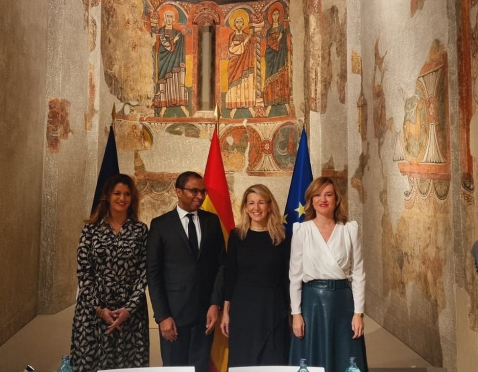 Cumbre con el Ministro franc&eacute;s Pap Ndiaye en la Cumbre Hispano Francesa.