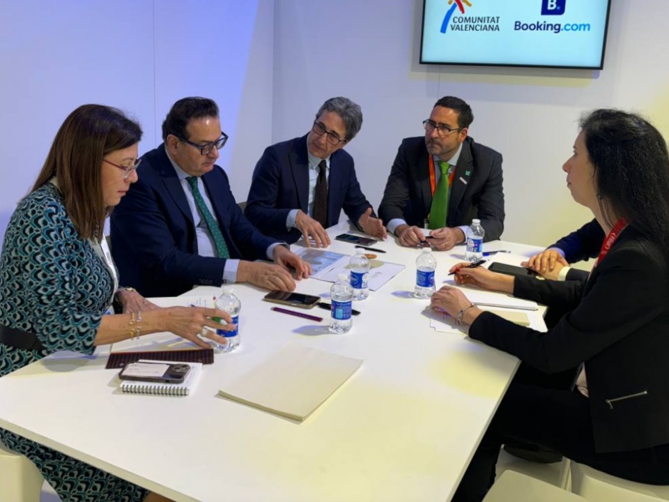 Las autoridades valencianas, que asistieron a la presentaci&oacute;n del proyecto, se mostraron muy optimistas y receptivas con las actividades presentadas por Guli&aacute;n.