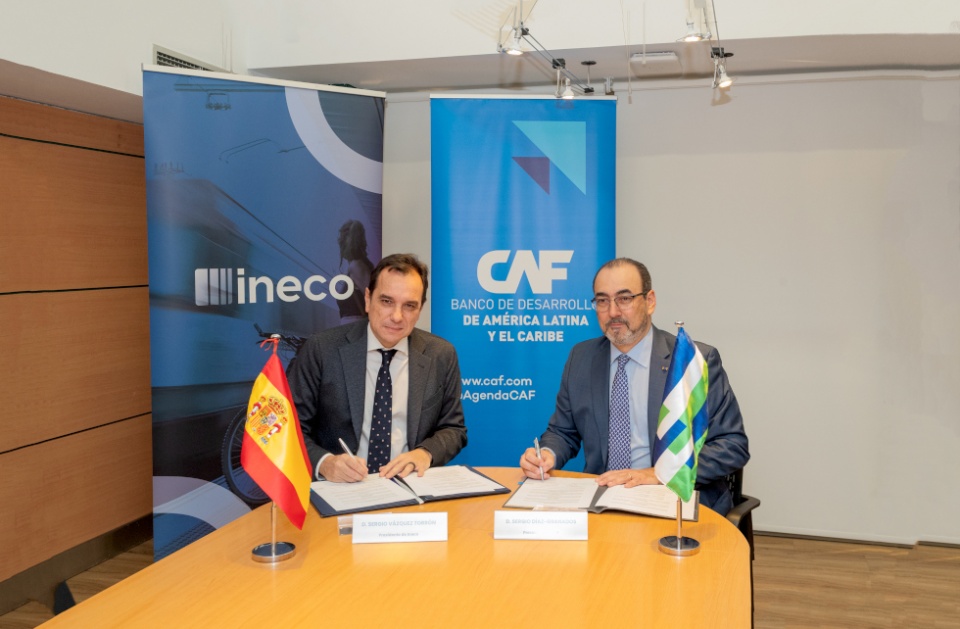 El acuerdo permitirá a Ineco y CAF compartir conocimientos y experiencias, lo que contribuirá a mejorar la planificación y ejecución de proyectos de transporte sostenibles. El acuerdo permitirá a Ineco y CAF compartir conocimientos y experiencias, lo que contribuirá a mejorar la planificación y ejecución de proyectos de transporte sostenibles.