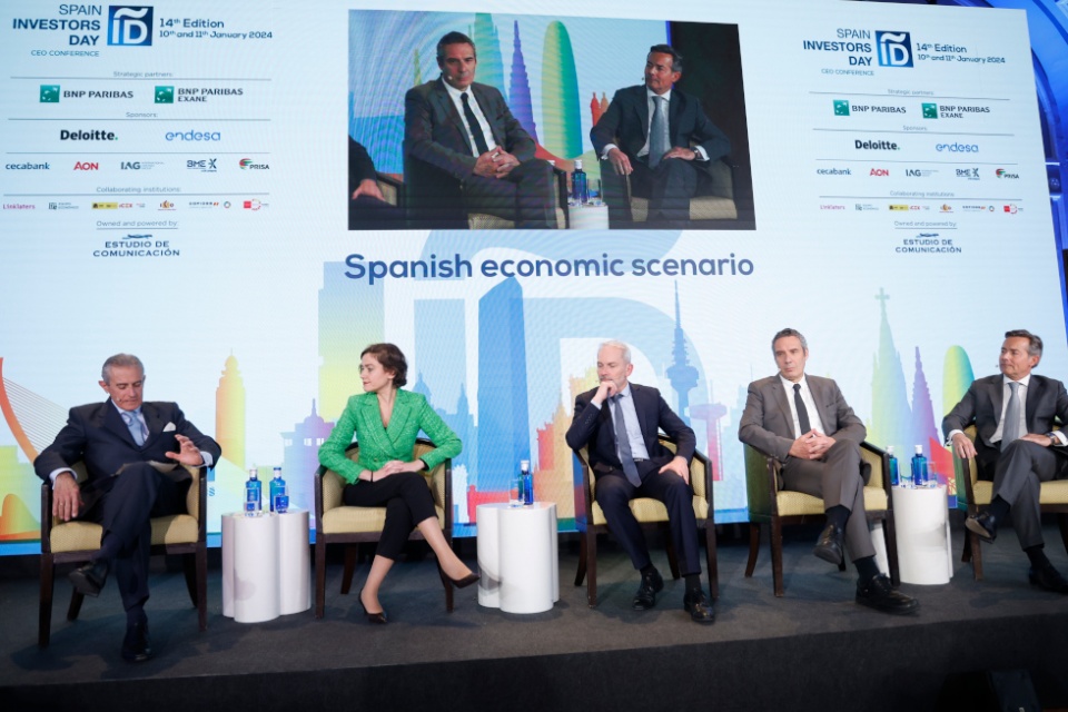 Mesa Redonda. Mesa Redonda.