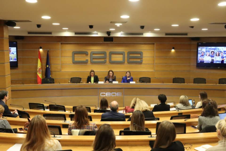 Esta alianza es un paso importante para apoyar a las PYMES lideradas por mujeres y contribuir a un comercio internacional más inclusivo. Esta alianza es un paso importante para apoyar a las PYMES lideradas por mujeres y contribuir a un comercio internacional más inclusivo.