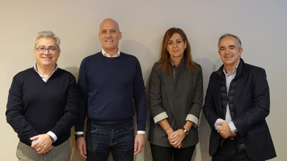El director corporativo de Inversiones de COFIDES, Miguel &Aacute;ngel Ladero; el director Econ&oacute;mico Financiero de Aleatica, Gabriel N&uacute;&ntilde;ez; la directora de Operaciones de Deuda de COFIDES; y Pablo Yba&ntilde;ez, director Financiero de