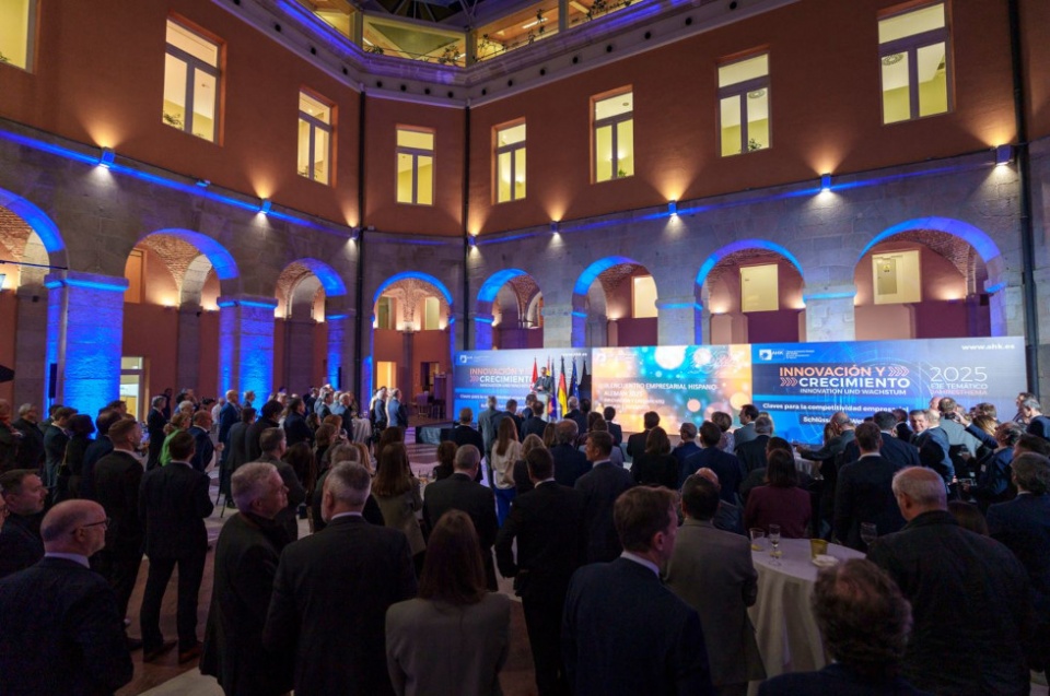Celebración de la Recepción de Año Nuevo de la Cámara Alemana en la Real Casa de Correos (Madrid). Celebración de la Recepción de Año Nuevo de la Cámara Alemana en la Real Casa de Correos (Madrid).