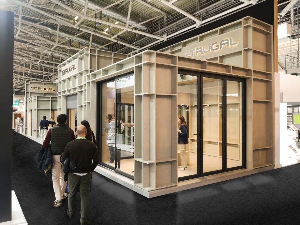 STRUGAL, empresa espa&ntilde;ola referente en el dise&ntilde;o y fabricaci&oacute;n de perfiler&iacute;a de aluminio para la industria y la edificaci&oacute;n.