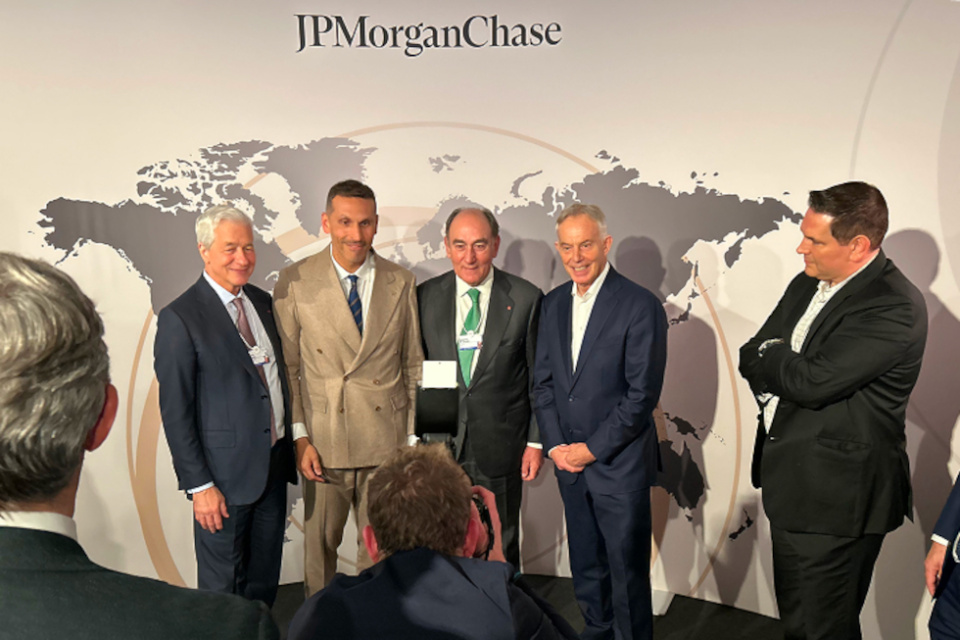 El presidente de Iberdrola, Ignacio Gal&aacute;n, ha participado en conversaciones con representantes internacionales de alto nivel en el Foro de Davos 2026.