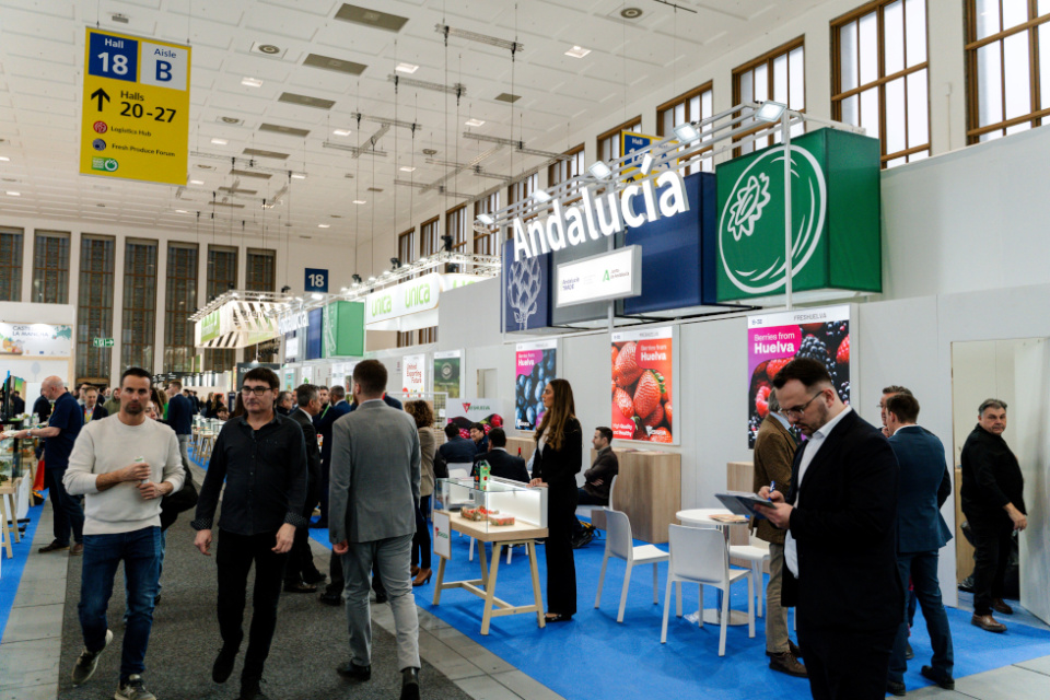 Las firmas hortofrutícolas superan el medio millar de participaciones en las acciones de internacionalización de Andalucía TRADE en 2025. Las firmas hortofrutícolas superan el medio millar de participaciones en las acciones de internacionalización de Andalucía TRADE en 2025.
