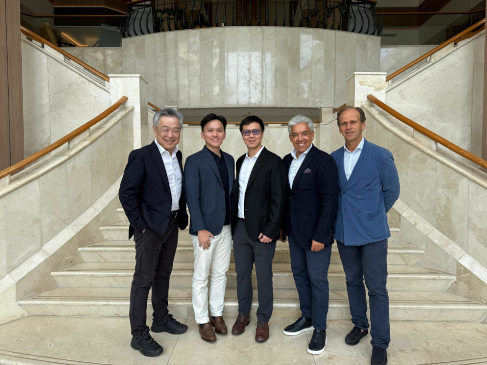 Baghdadi Capital y CCR Partners abren nueva división de HBC en Asia. Baghdadi Capital y CCR Partners abren nueva división de HBC en Asia.
