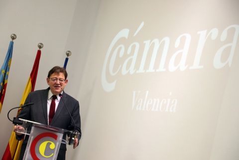 El jefe del Consell ha asistido al encuentro organizado por el Consejo de C&aacute;maras de Comercio de la Comunitat Valenciana.