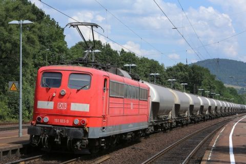 DB Cargo. DB Cargo.