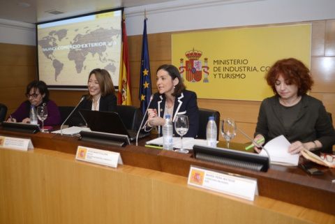 Presentaci&oacute;n del balance de comercio exterior de 2018 .