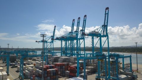 Terminal de Contenedores de Moín. Terminal de Contenedores de Moín.