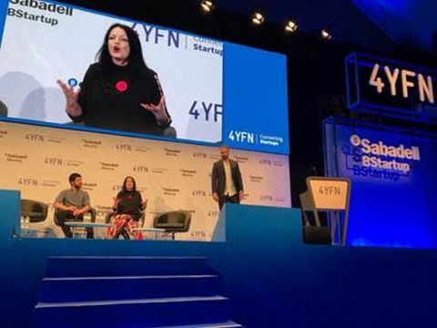 El Banco Sabadell Stage de 4YFN durante la demostraci&oacute;n de biohacking.