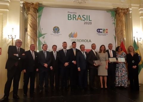 Galardonados en la XVI Edici&oacute;n Premios Brasil, Autoridades, Miembros de la Junta Directiva CCBE y empresas asociadas a la CCBE.
