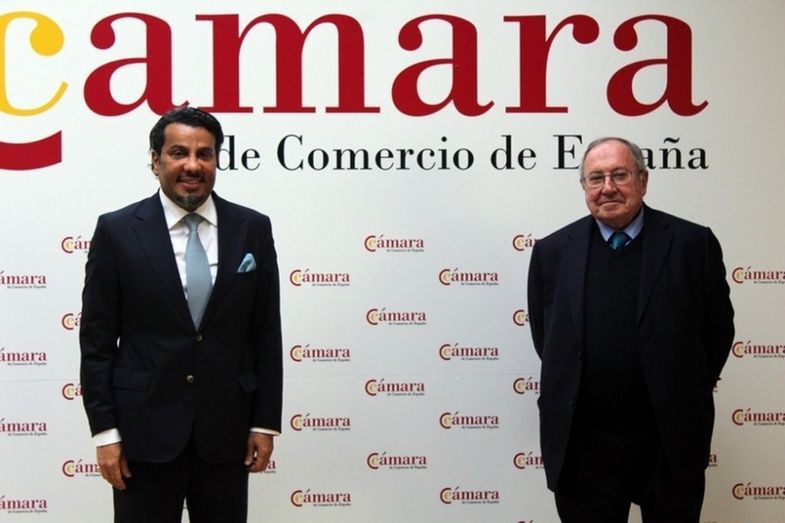 El nuevo embajador de Qatar en España, Abdalla Al-Hamar; y el presidente de la Cámara de Comercio de España, José Luis Bonet. El nuevo embajador de Qatar en España, Abdalla Al-Hamar; y el presidente de la Cámara de Comercio de España, José Luis Bonet.