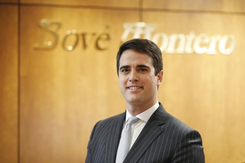 Andreu Bov&eacute; Boyd.