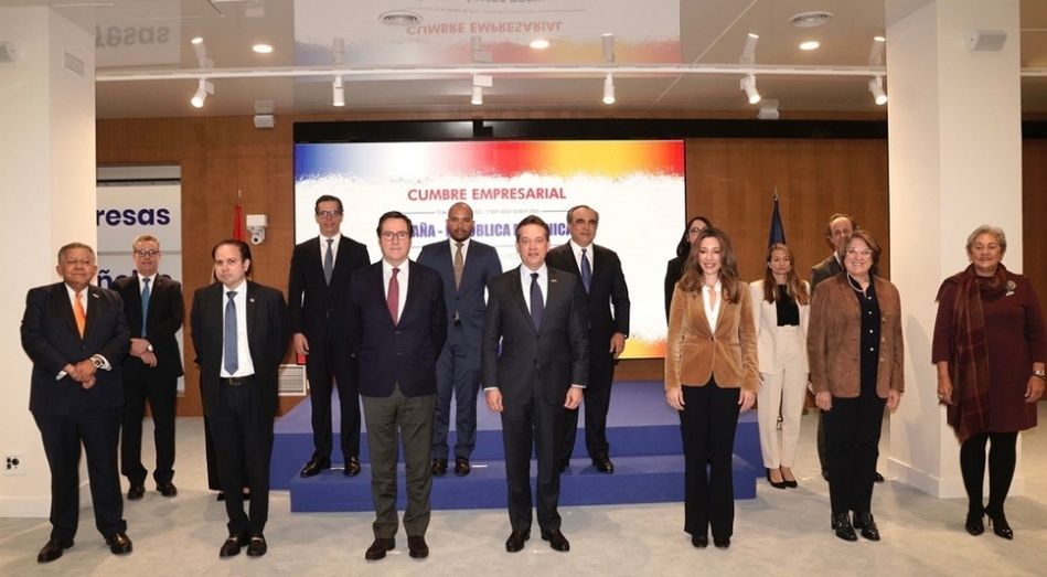 Algunos de los participantes en la Cumbre Empresarial Espa&ntilde;a-Rep&uacute;blica Dominicana, celebrada en CEOE.