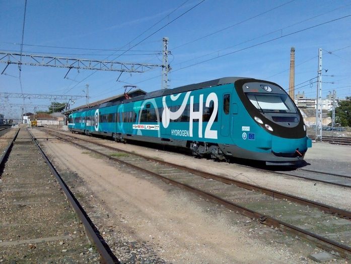 CAF, tren CIVIA.