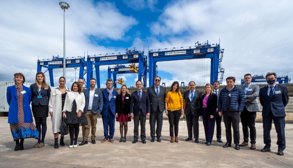 Foto Familia Sesi&oacute;n Inaugural Club Asia.