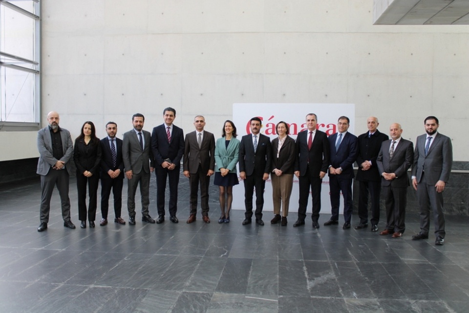 Encuentro  entre Espa&ntilde;a y la Regi&oacute;n Aut&oacute;noma del Kurdist&aacute;n iraqu&iacute;.