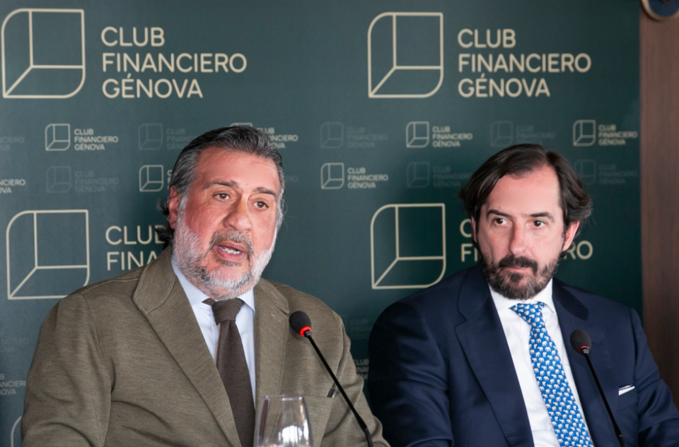 El presidente de la Cámara de Comercio de Madrid, Ángel Asensio, y presidente del Club Financiero Génova, Arturo de las Heras. El presidente de la Cámara de Comercio de Madrid, Ángel Asensio, y presidente del Club Financiero Génova, Arturo de las Heras.
