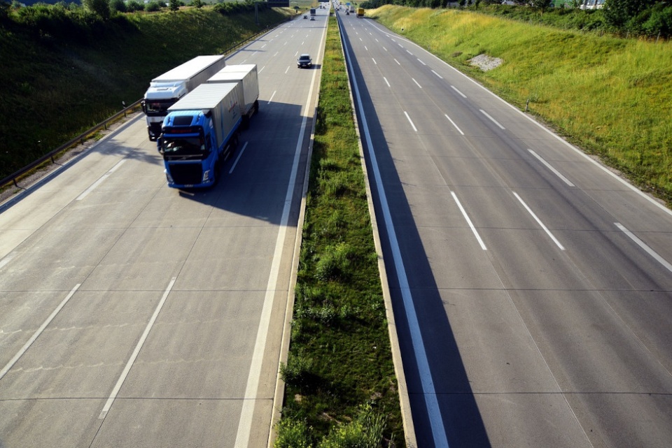 La escasez de conductores es otro de los grandes problemas que afronta el sector. La escasez de conductores es otro de los grandes problemas que afronta el sector.