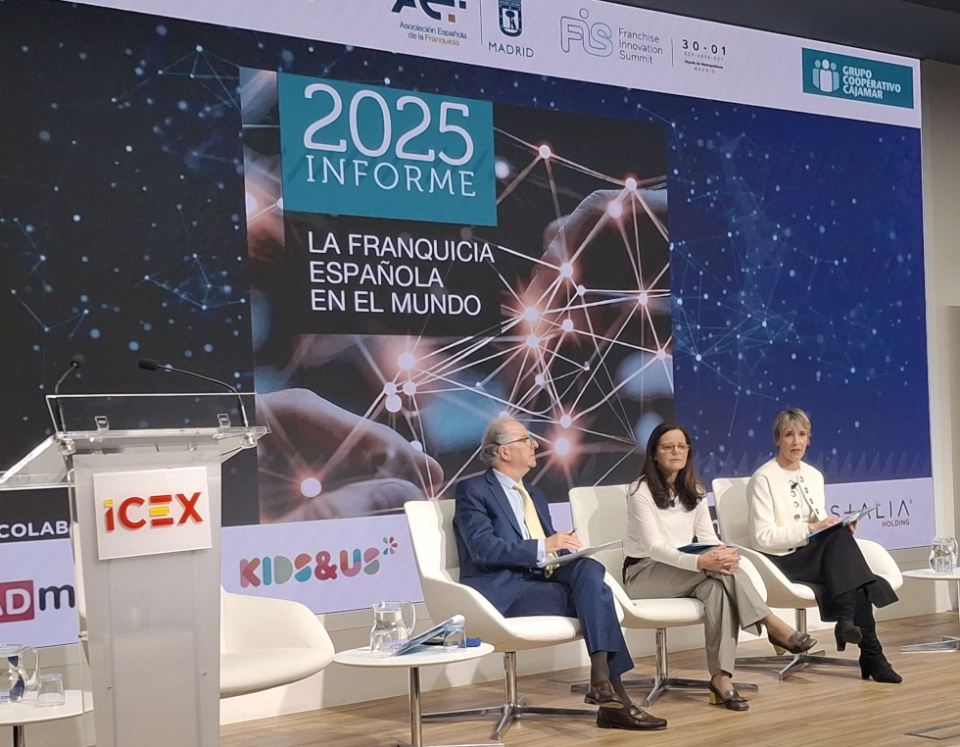 Informe &ldquo;La Franquicia Espa&ntilde;ola en el Mundo 2025&rdquo;, elaborado por la Asociaci&oacute;n Espa&ntilde;ola de la Franquicia (AEF), con la colaboraci&oacute;n de ICEX y de Grupo Cooperativo Cajamar.