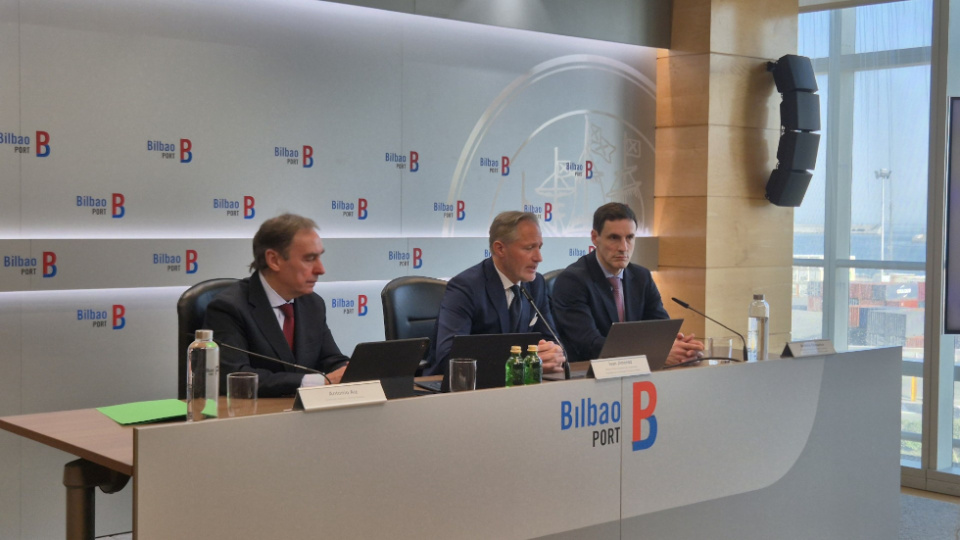 El presidente de la Autoridad Portuaria de Bilbao, Iv&aacute;n Jim&eacute;nez, ha presentado los resultados del balance 2025 del Puerto de Bilbao, as&iacute; como los retos para 2026.