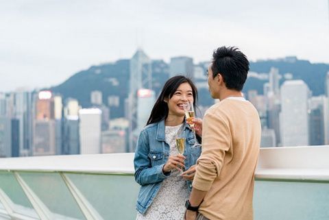 China es uno de los países que actualmente está avanzando más en el mercado del vino. China es uno de los países que actualmente está avanzando más en el mercado del vino.
