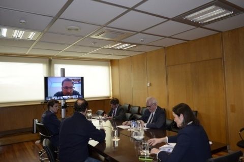 Se ha acordado que la Conferencia siga siendo canal de comunicaci&oacute;n estable entre Administraciones e instrumento esencial para trasladar informaci&oacute;n a los interlocutores sociales y empresariales de cada territorio.