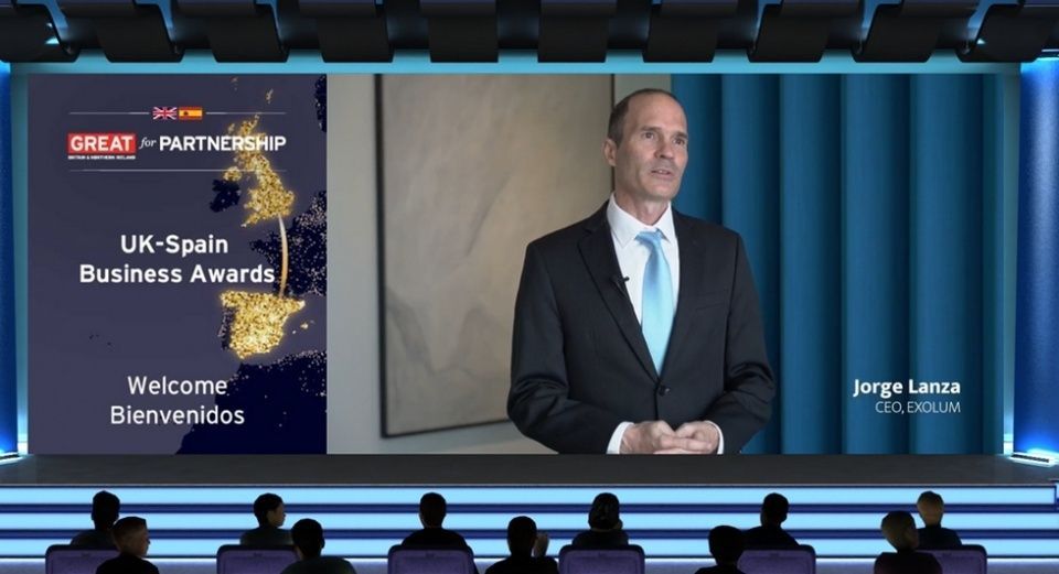 Jorge Lanza, CEO de Exolum durante la entrega de los Premios.