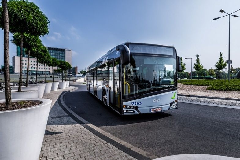 Solaris Urbino. Solaris Urbino.