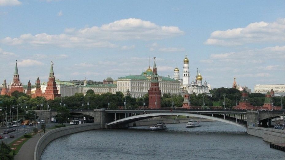 Vista de la Plaza Roja de Mosc&uacute; y el Kremlin.
