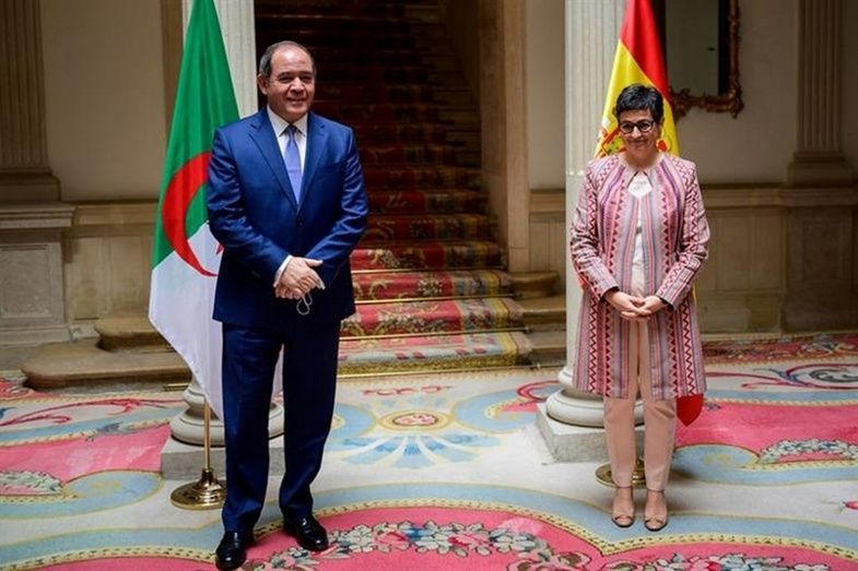 La visita del Ministro. La visita del Ministro.