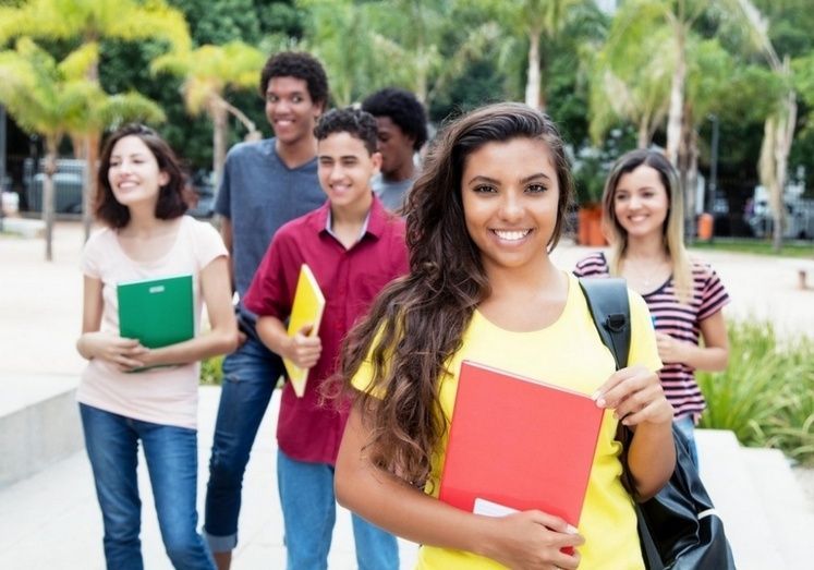 FITUR Lingua, estudiantes de espa&ntilde;ol.