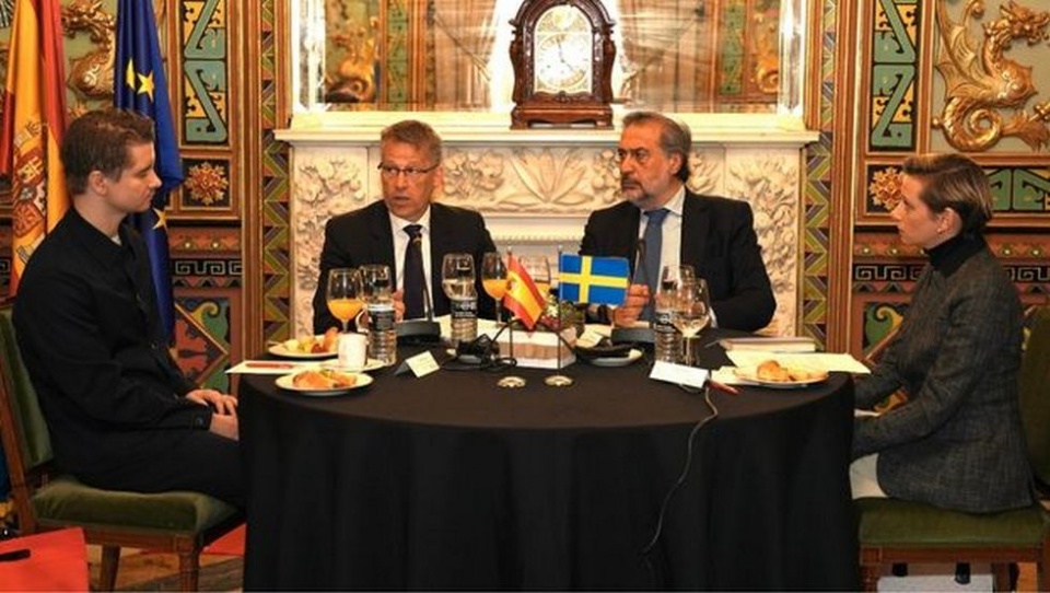 Durante la mesa redonda se ha realizado una radiograf&iacute;a de las prioridades y de los desaf&iacute;os de Suecia durante los meses de su presidencia europea hasta el 30 de junio.
