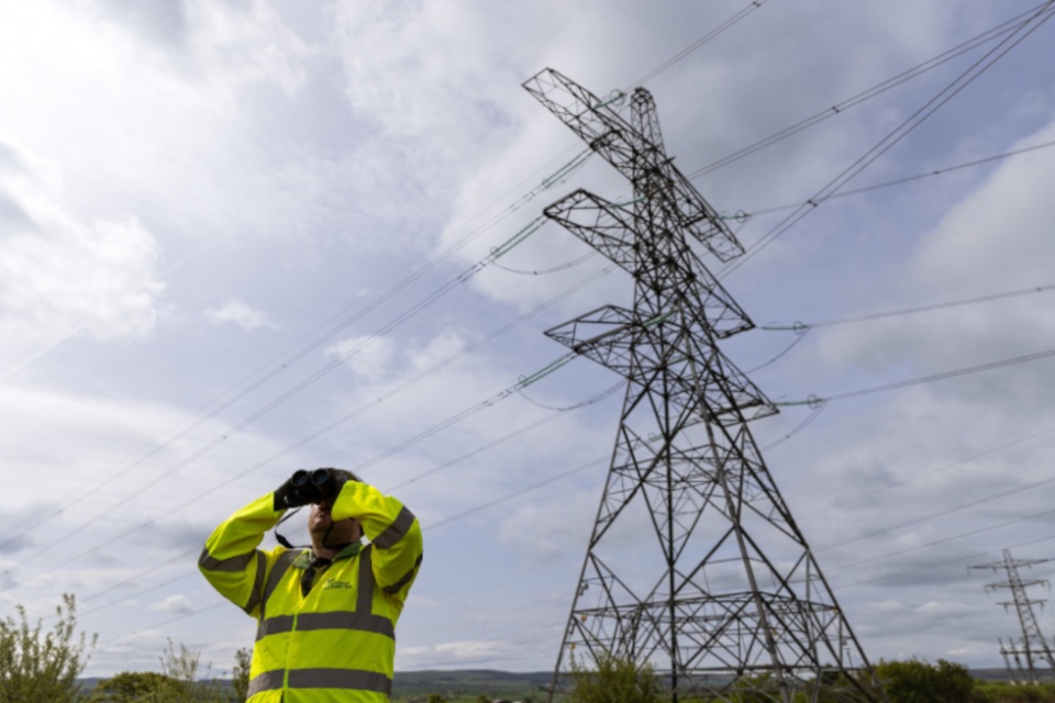 La CMA aprueba la adquisición de Electricity North West por parte de Iberdrola. La CMA aprueba la adquisición de Electricity North West por parte de Iberdrola.