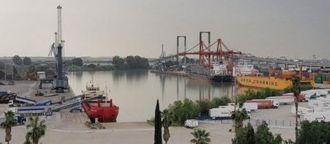 Actividad en la D&aacute;rsena del Bat&aacute;n.