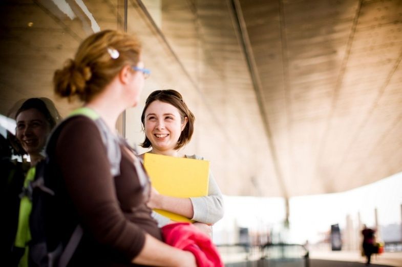 British Council Becas Gales. British Council Becas Gales.