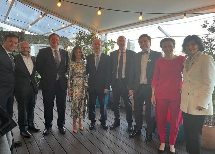Cena de Gala Directiva.