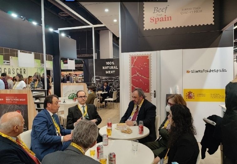 Stand de PROVACUNO en SIAL Canad&aacute; 2022.