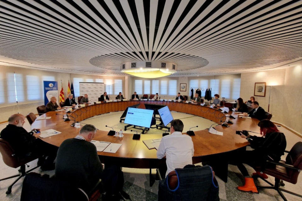 La sede de ASCER ha acogido la sesi&oacute;n inaugural del ciclo de Desayunos- debate: EU Funding for Ceramics.