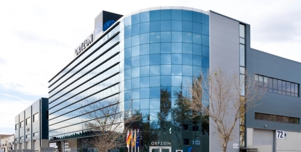 Fundada en 2000 en Barcelona, Espa&ntilde;a, Oryzon es una compa&ntilde;&iacute;a biofarmac&eacute;utica de fase cl&iacute;nica l&iacute;der europea en epigen&eacute;tica, con un fuerte enfoque en medicina personalizada para enfermedades del SNC y oncolog