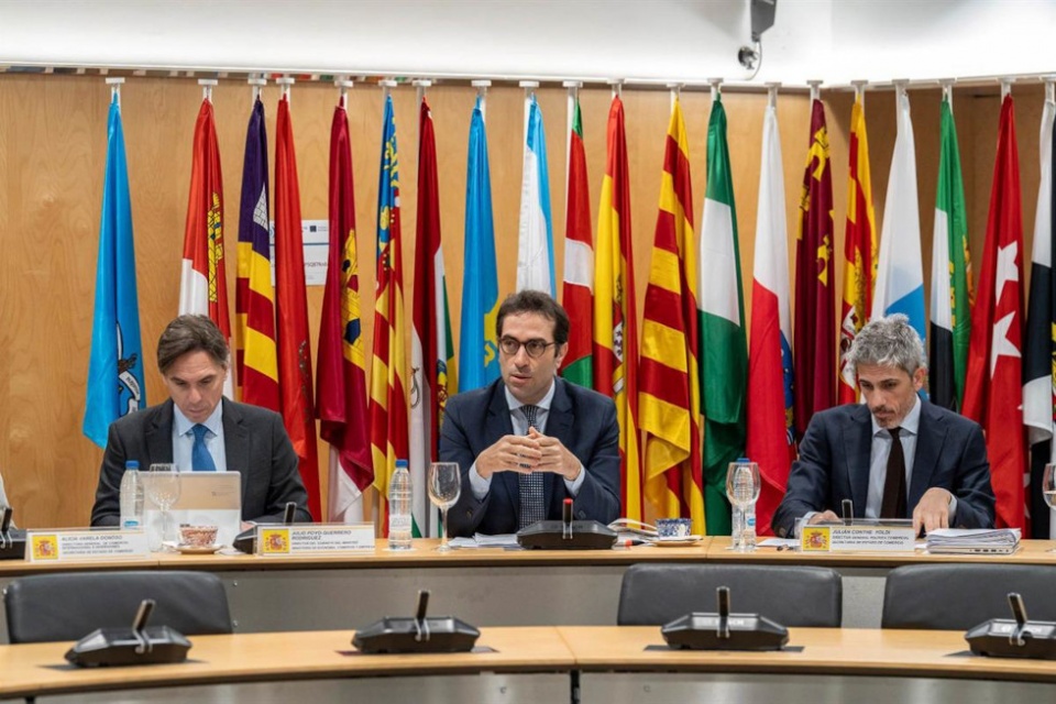 El ministro de Economía, Comercio y Empresa, Carlos Cuerpo, preside el Consejo Interterritorial de Internacionalización. El ministro de Economía, Comercio y Empresa, Carlos Cuerpo, preside el Consejo Interterritorial de Internacionalización.
