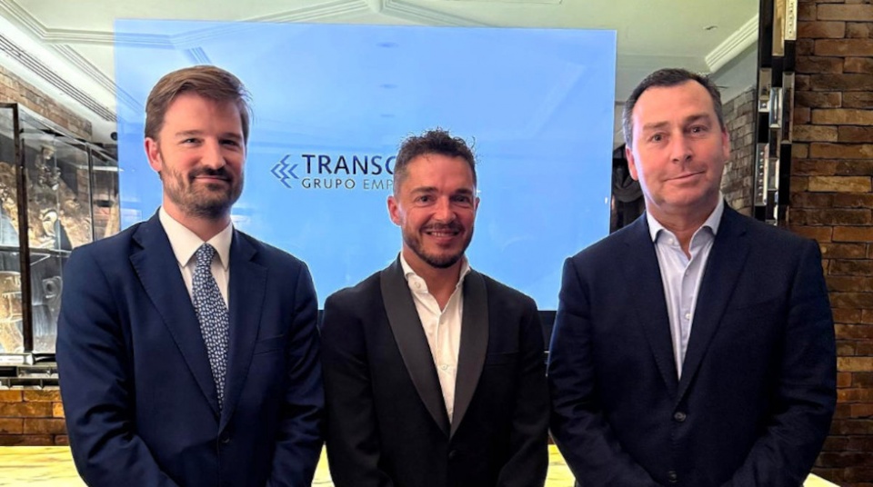 Jaime Mart&iacute;nez, director general de Promoci&oacute;n Econ&oacute;mica e Industrial de la Comunidad de Madrid; Alfonso Cordero, presidente de Grupo Transcoma; y Gustavo Santana, presidente de Puertos del Estado.