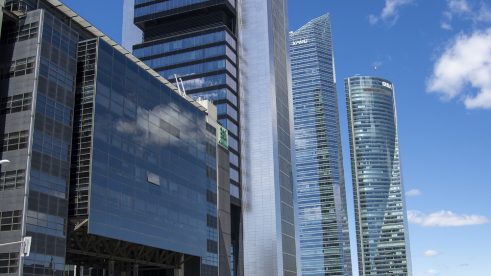 Aresbank es reconocida por su alta especialización en el flujo de comercio exterior con países de Oriente Próximo y el Norte de África (Imagen: Aresbank) Aresbank es reconocida por su alta especialización en el flujo de comercio exterior con países de Oriente Próximo y el Norte de África (Imagen: Aresbank)