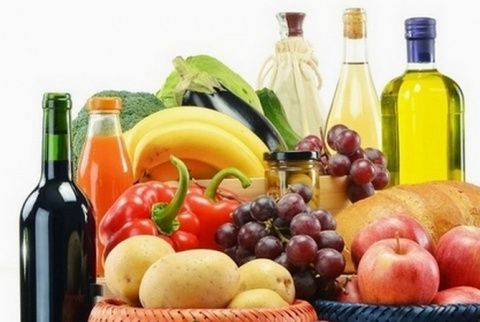 Alimentos y bebidas.