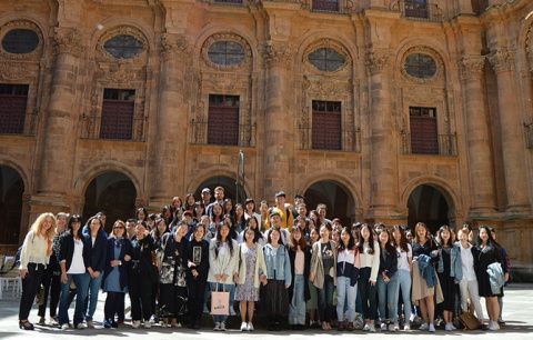 Imagen del grupo de estudiantes.