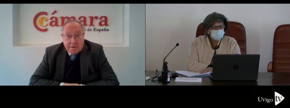 Jos&eacute; Luis Bonet durante la Conferencia para la Universidad de Vigo.